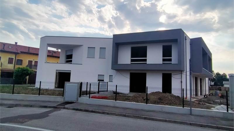 Schiera Nuove Costruzioni